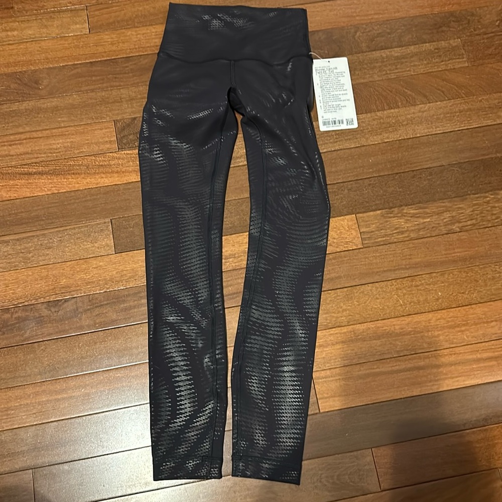 Lululemon Winder Train HR 25” Foil NWT